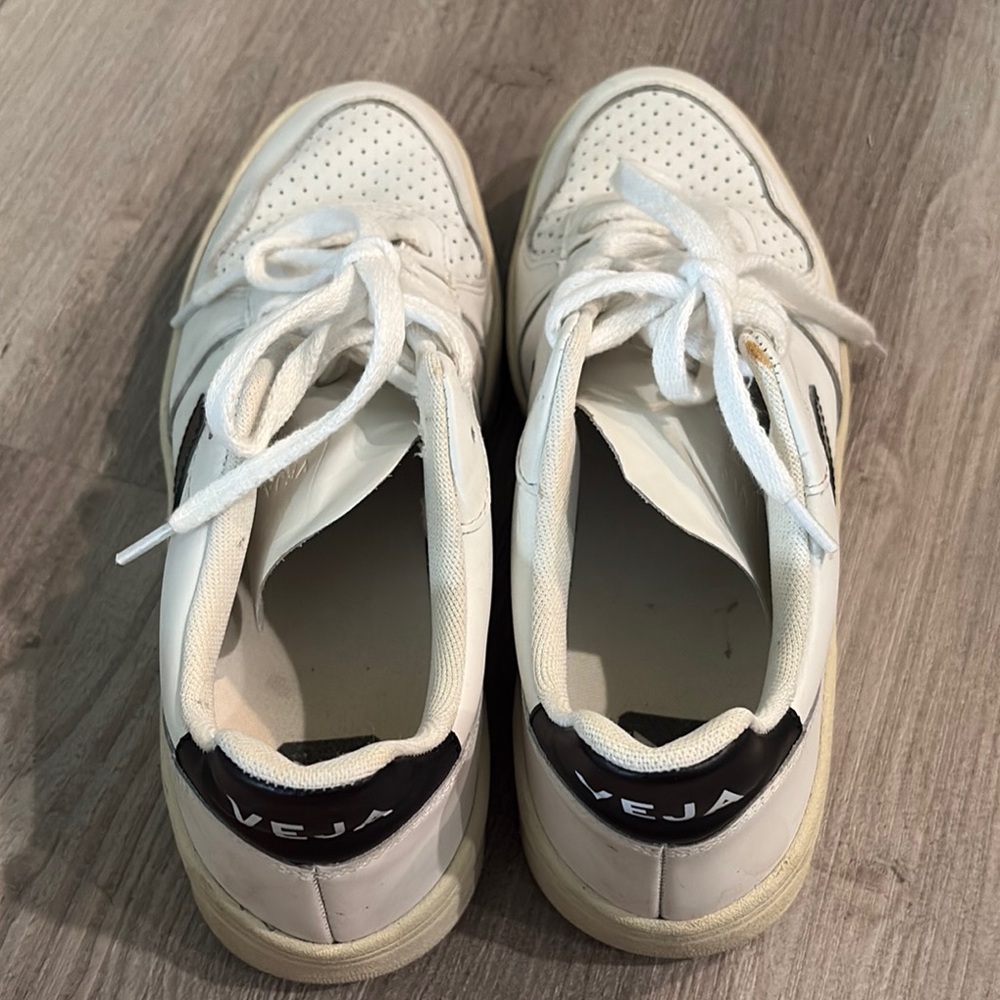Veja White and Black Casual Sneakers - Picture 9 of 12